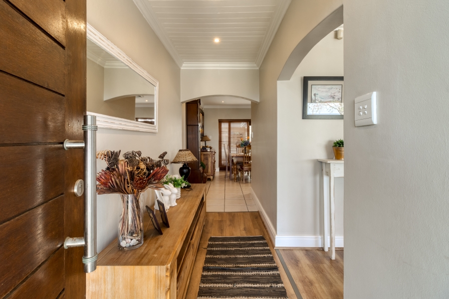 4 Bedroom Property for Sale in Monte Sereno Western Cape
